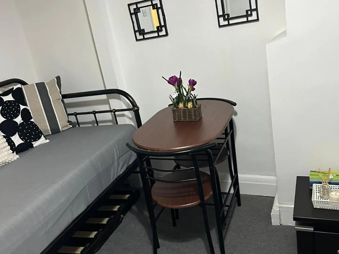 City View London Apartment - Near Canary Wharf